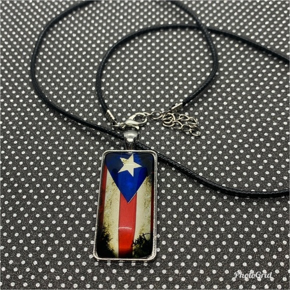 Necklace With Steel Plated Glass Cabochon Choker - Picture 5 of 5